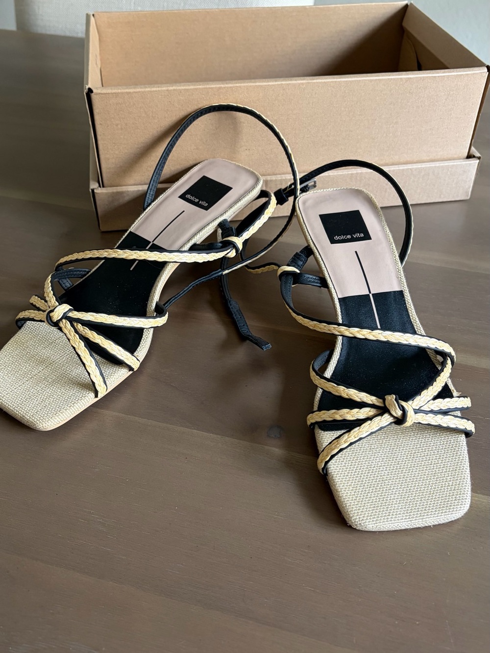 Dolce Vita Bev Braid Kitten Heel Sandal 9 NIB